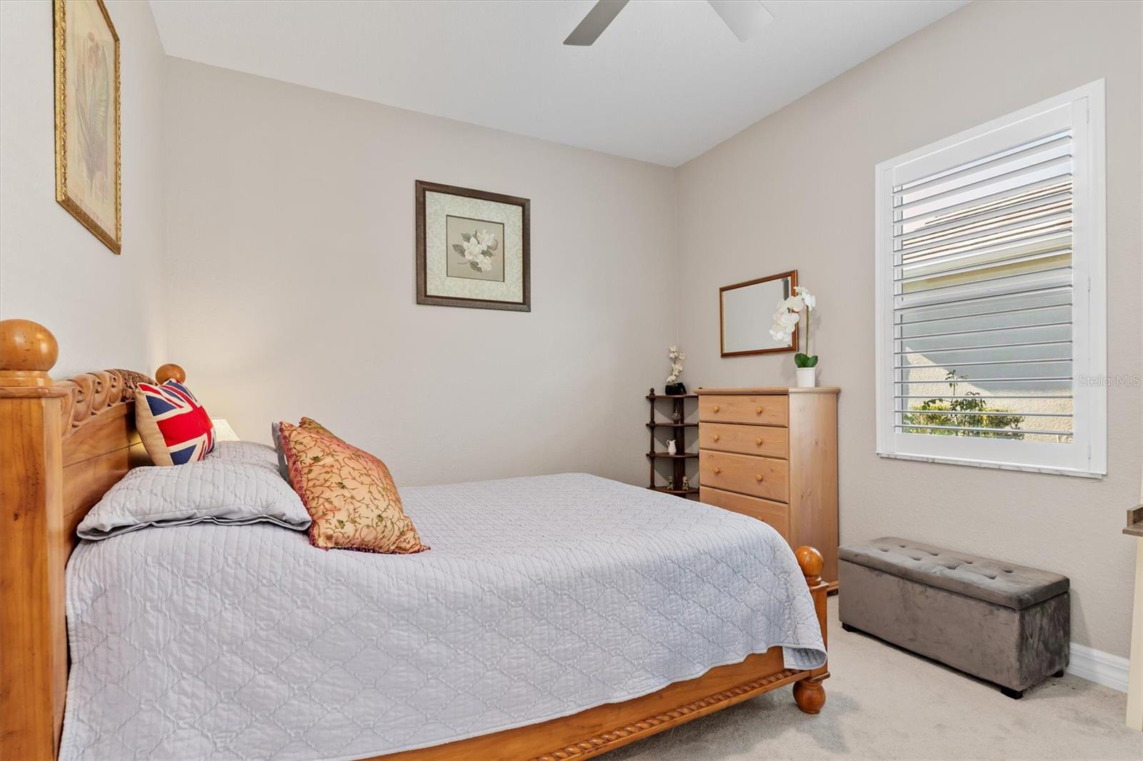 HARBOR WEST - Residential