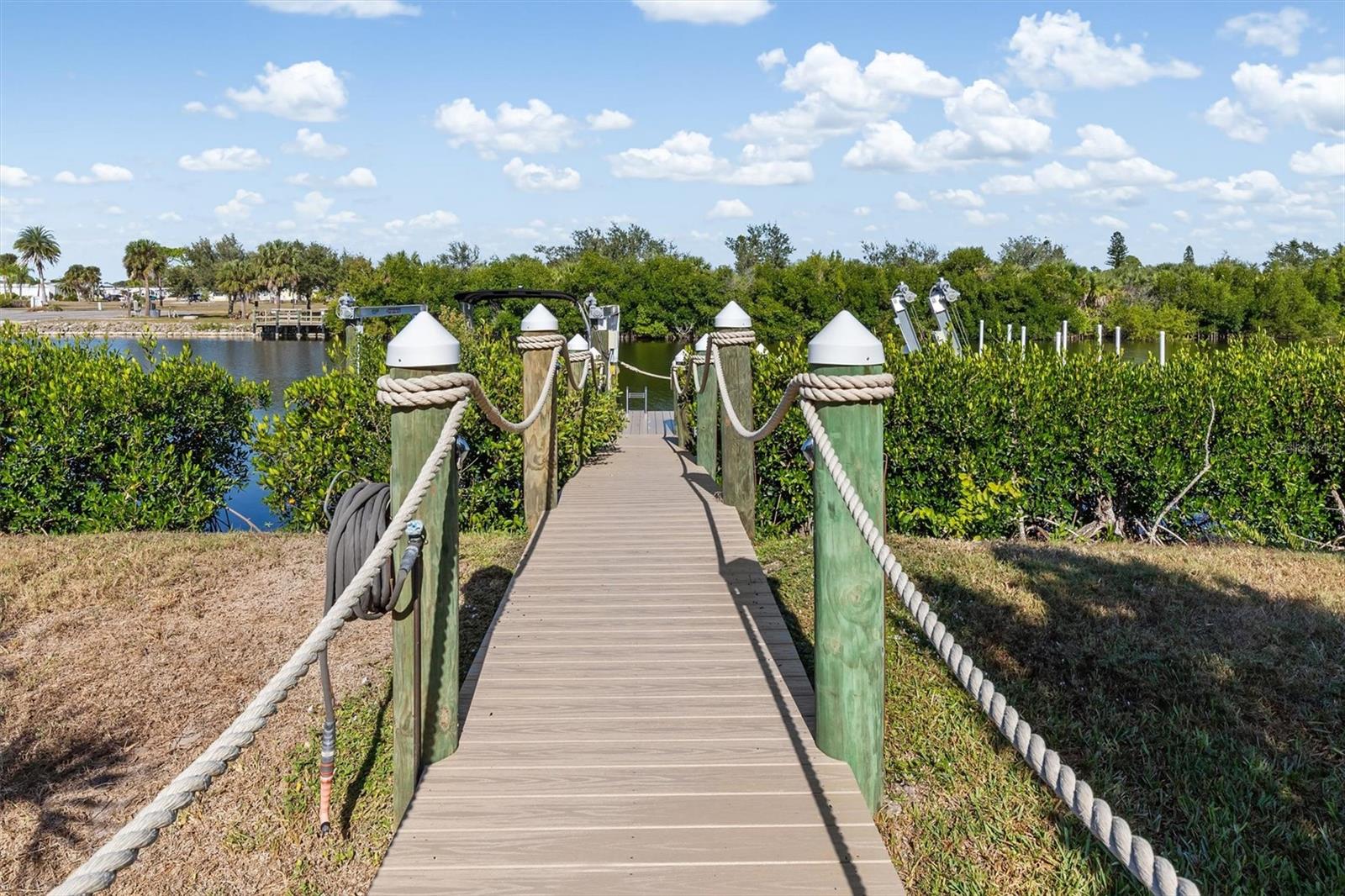 HARBOR WEST - Residential