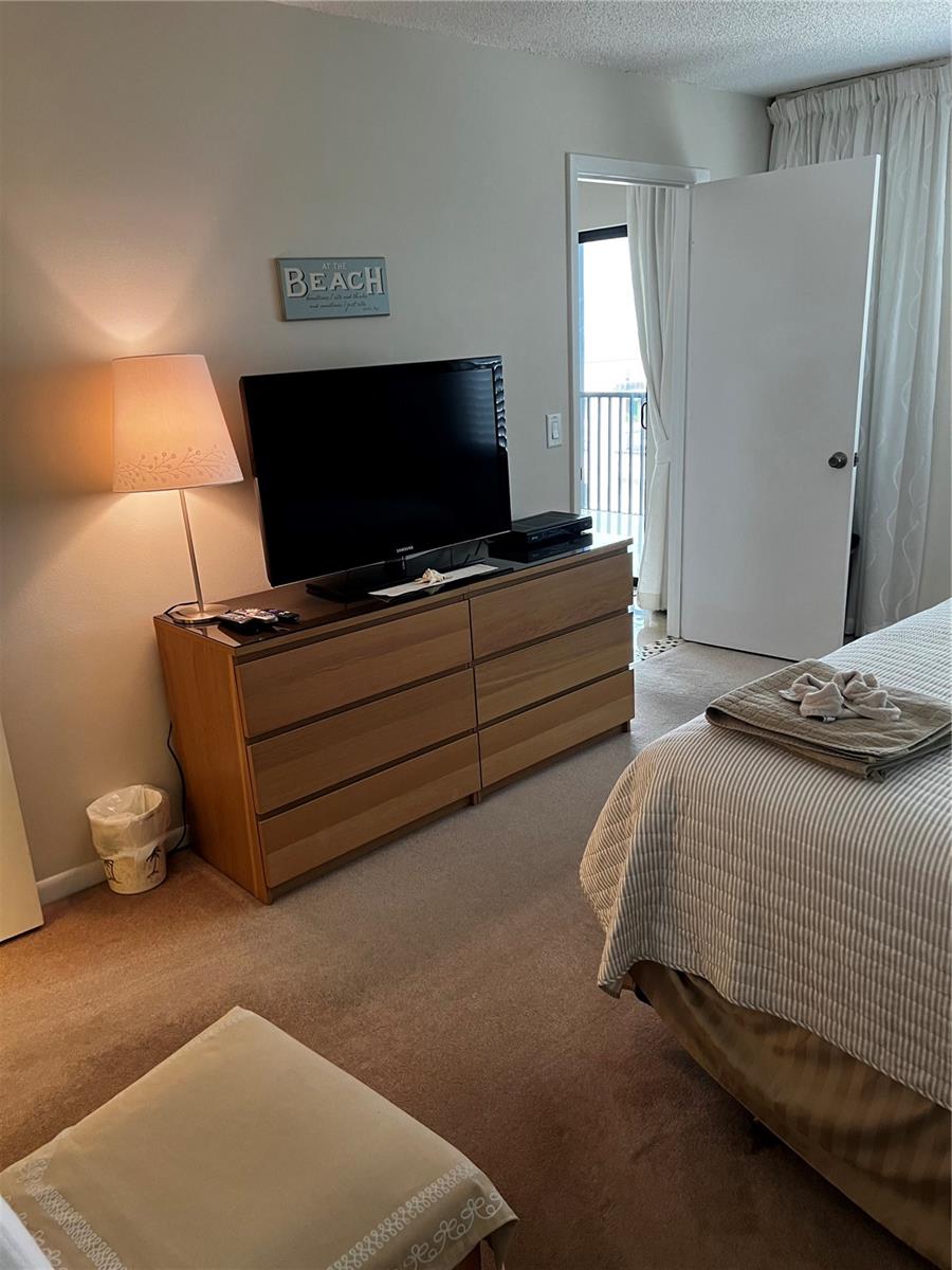 LIDO SURF AND SAND - Residential Lease