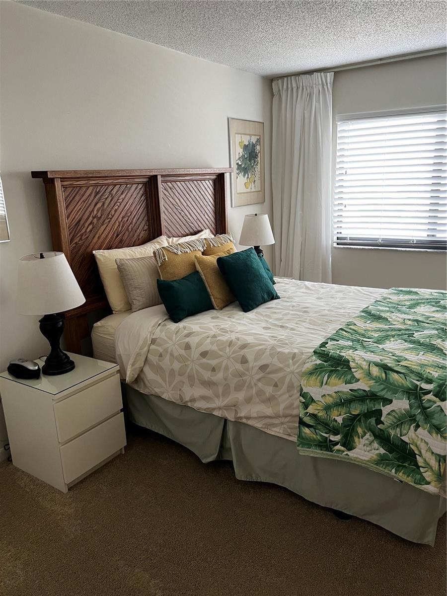 LIDO SURF AND SAND - Residential Lease