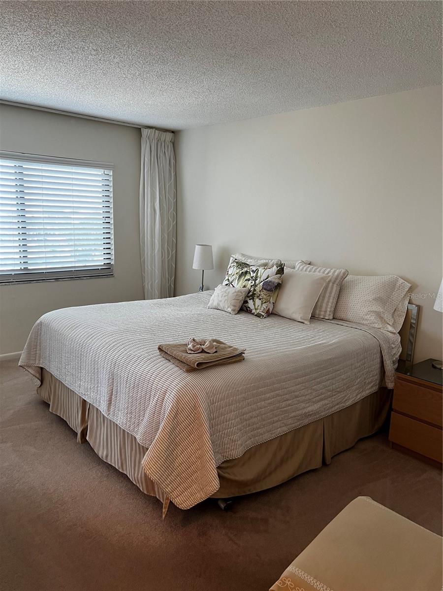 LIDO SURF AND SAND - Residential Lease