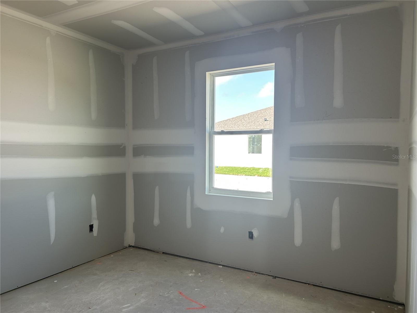 OAKFIELD TRAILS WEST - Residential