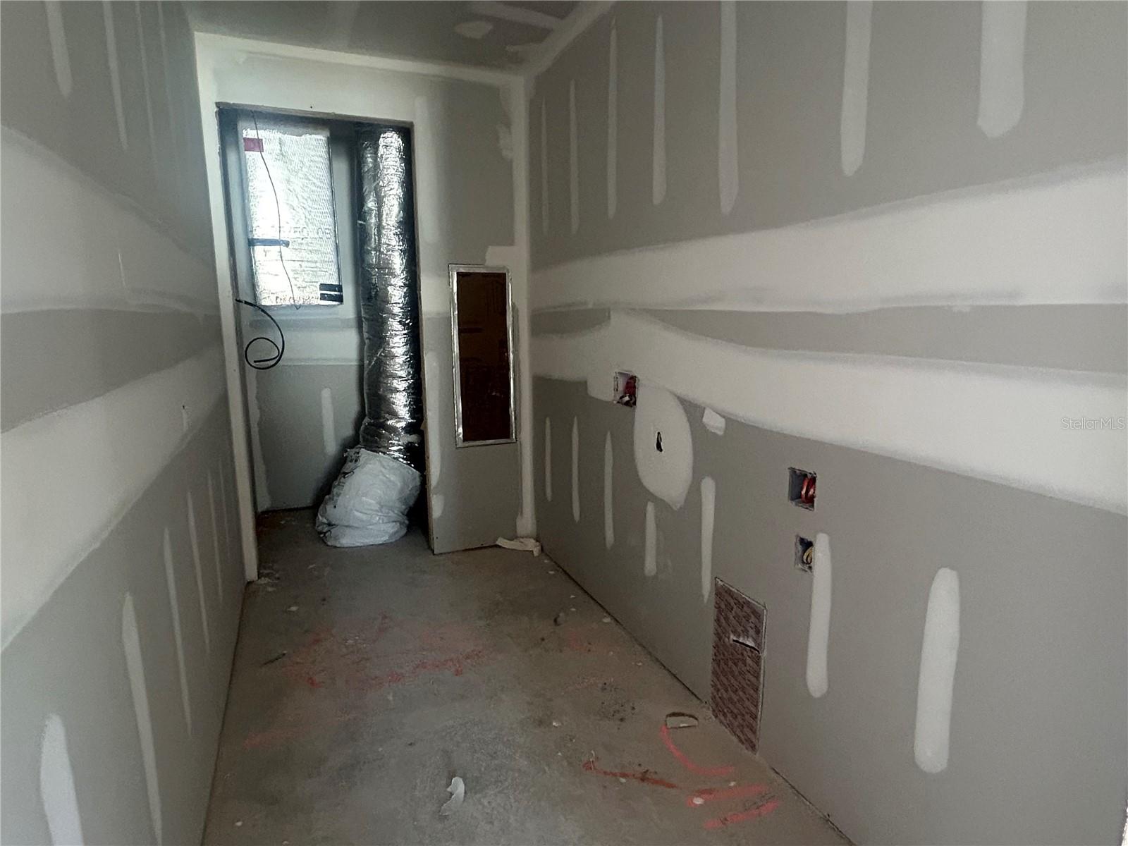 OAKFIELD TRAILS WEST - Residential