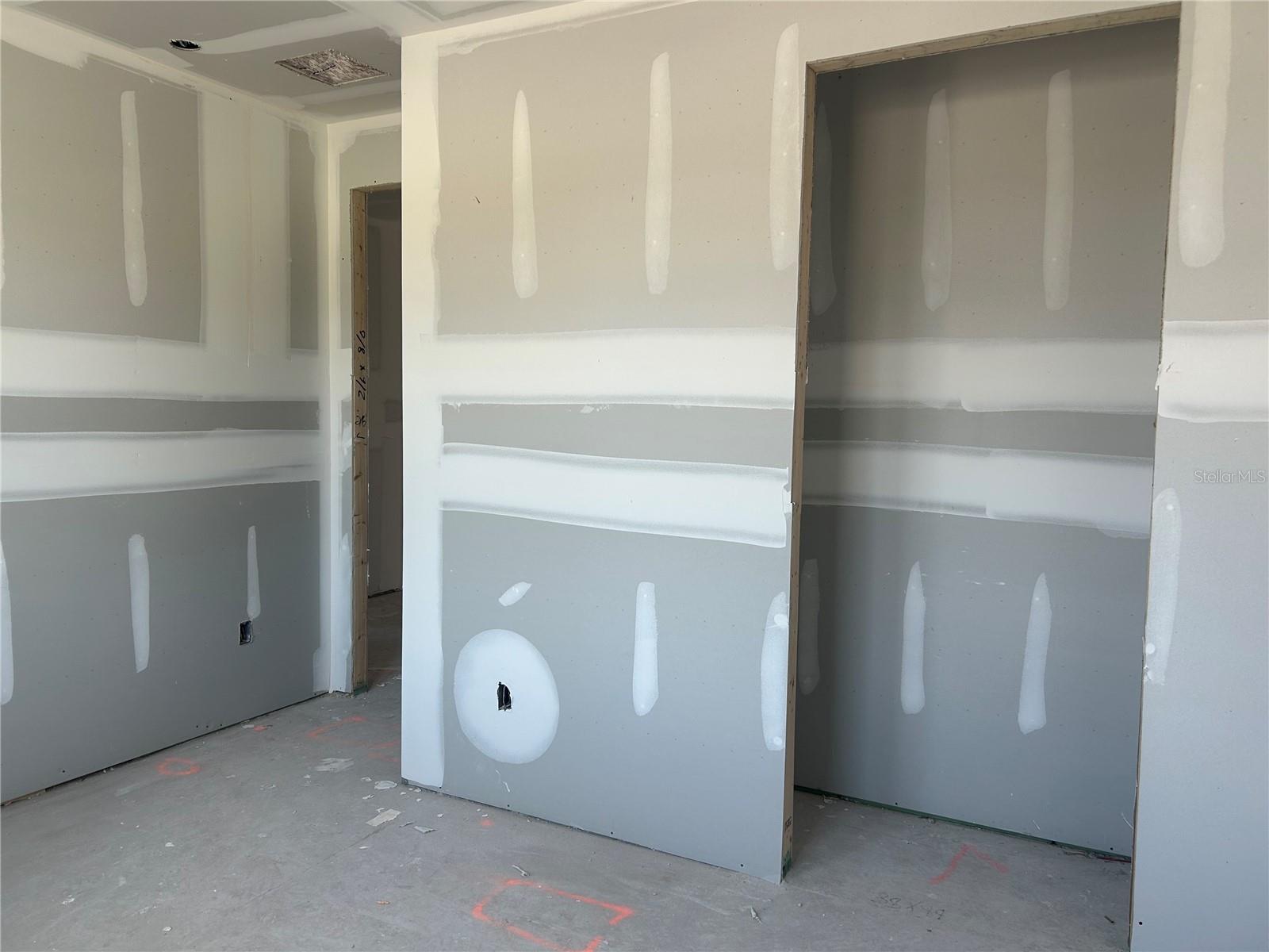 OAKFIELD TRAILS WEST - Residential