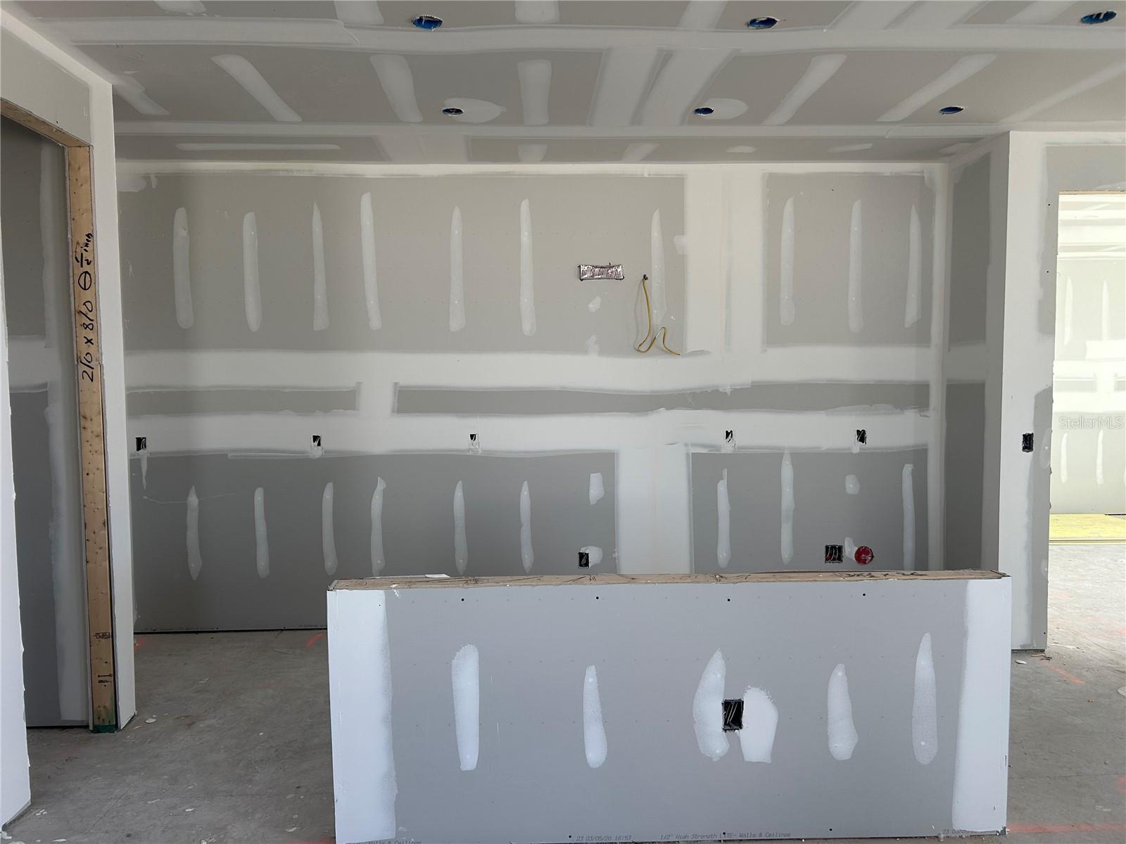 OAKFIELD TRAILS WEST - Residential