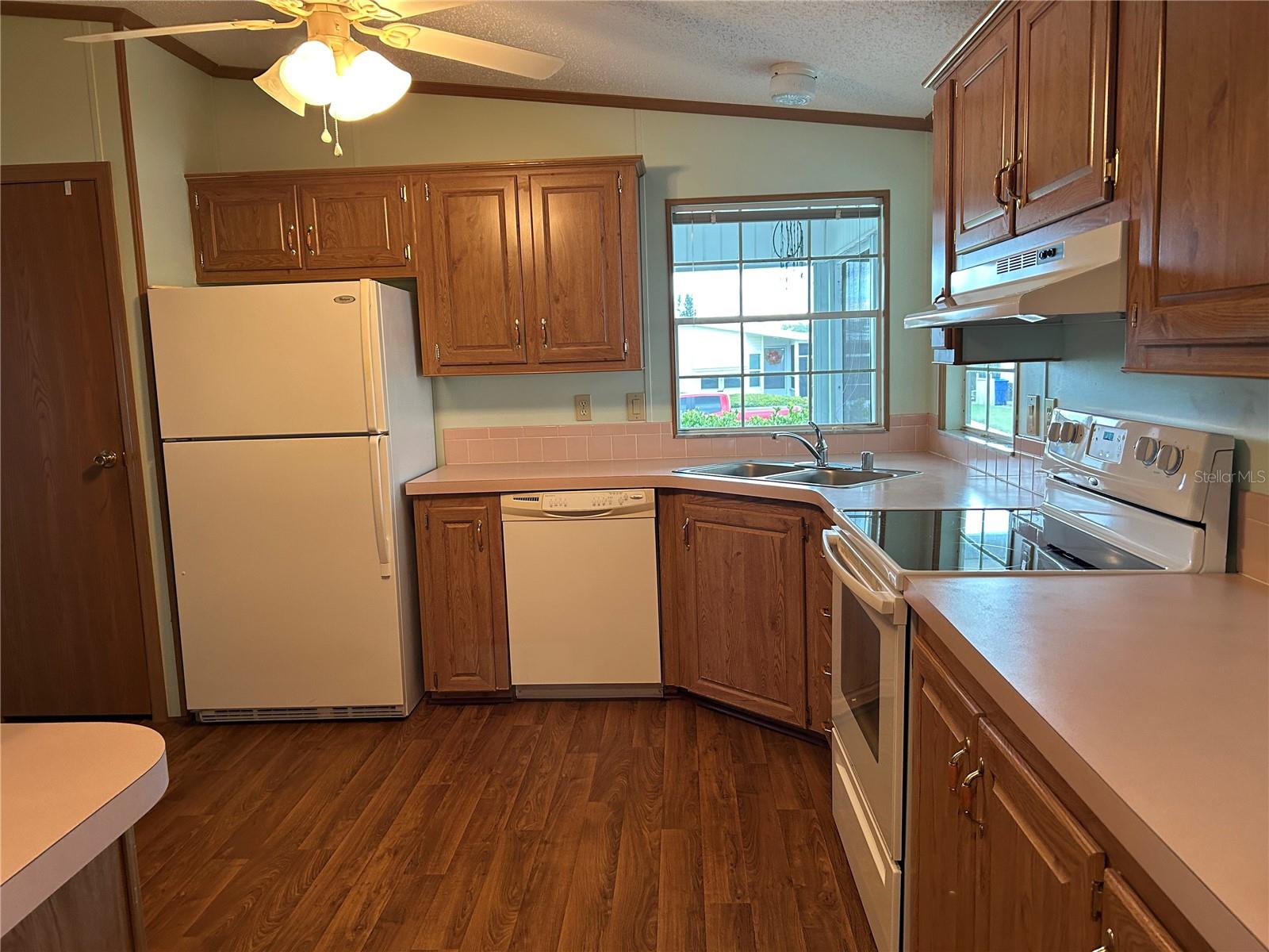 TAVARES FOX RUN MOBILE HOME - Residential