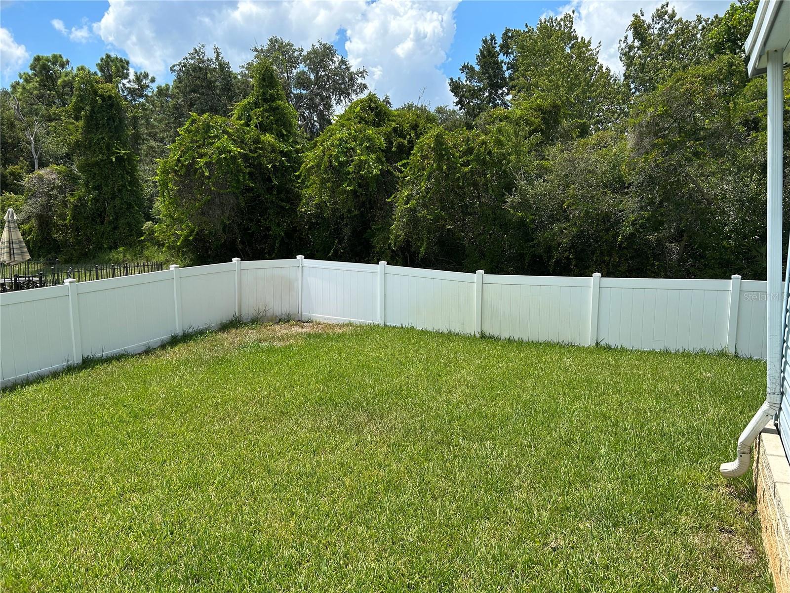 TAVARES FOX RUN MOBILE HOME - Residential