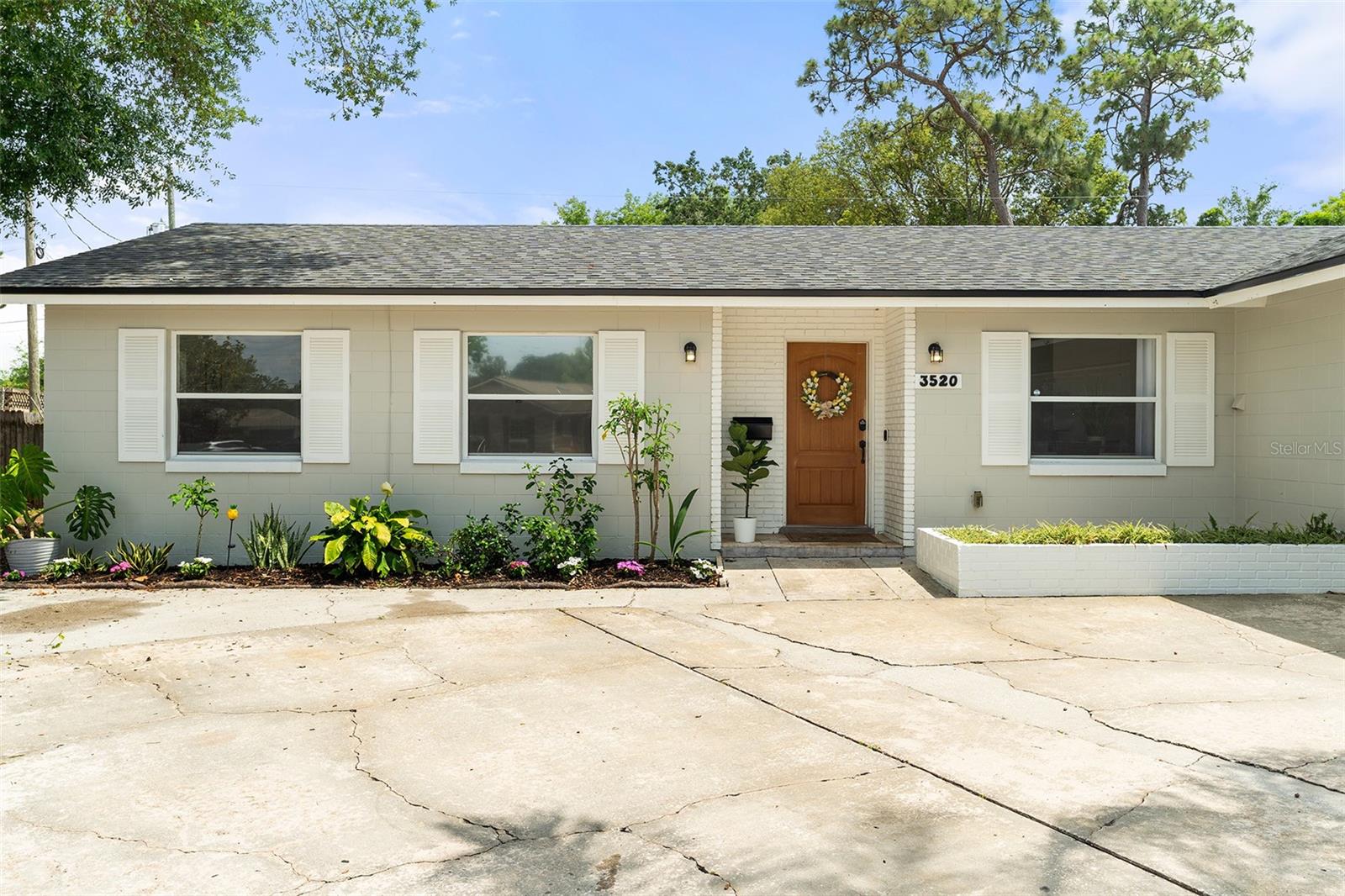 3520 BALSAM DR