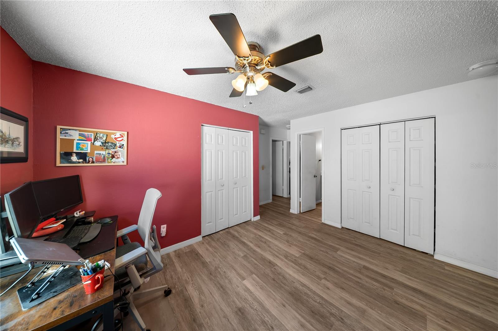 LOGAN GATE VILLAGE PH II UN 4 - Residential