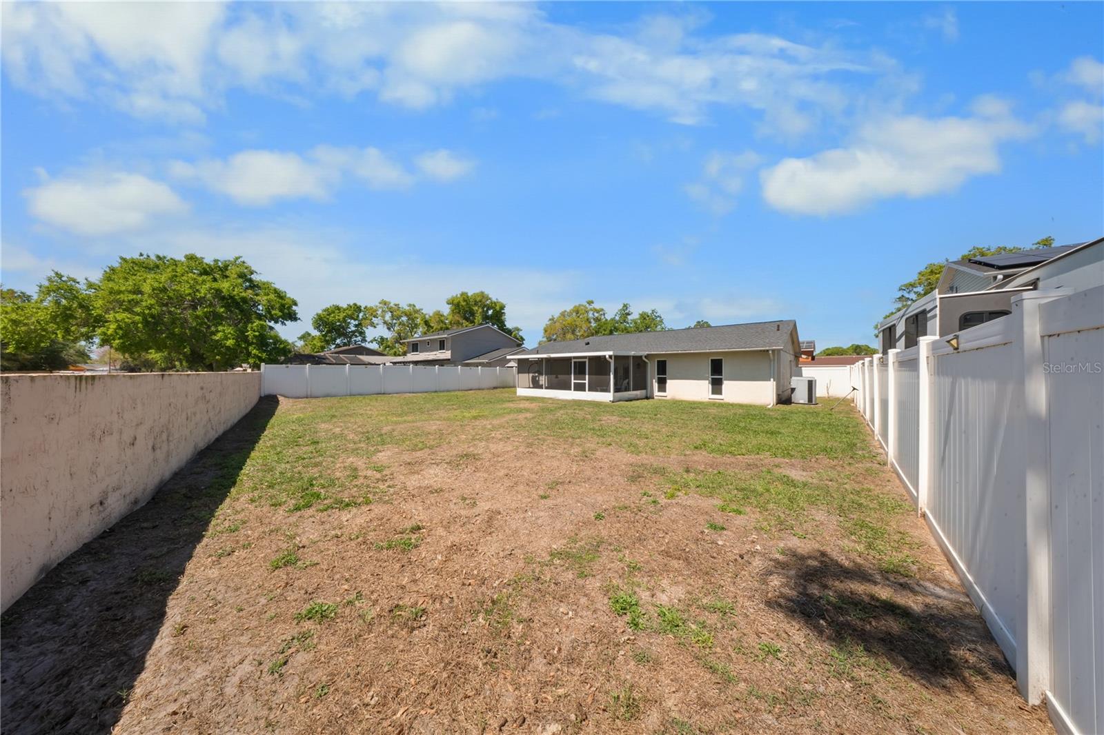 LOGAN GATE VILLAGE PH II UN 4 - Residential