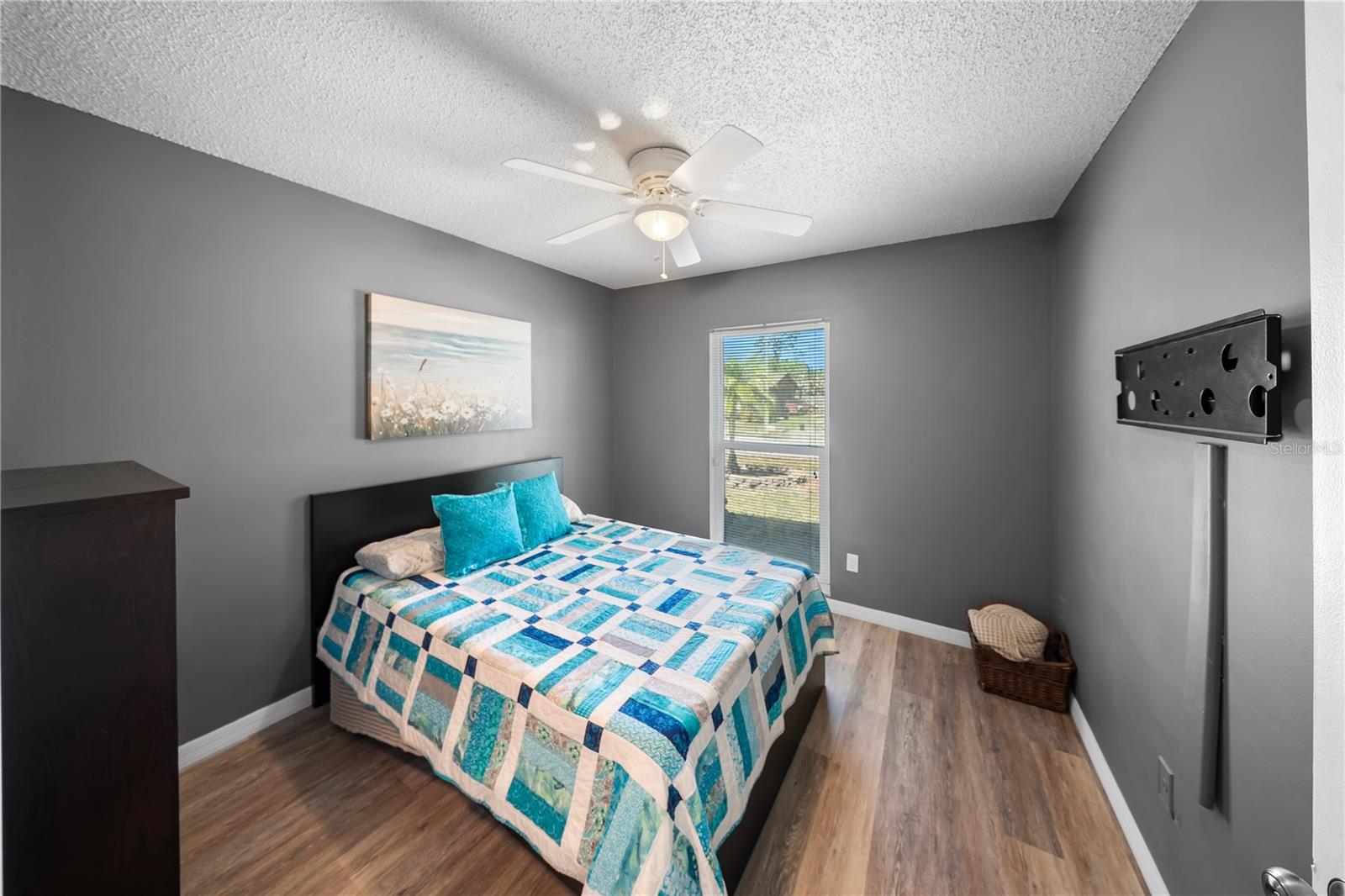 LOGAN GATE VILLAGE PH II UN 4 - Residential