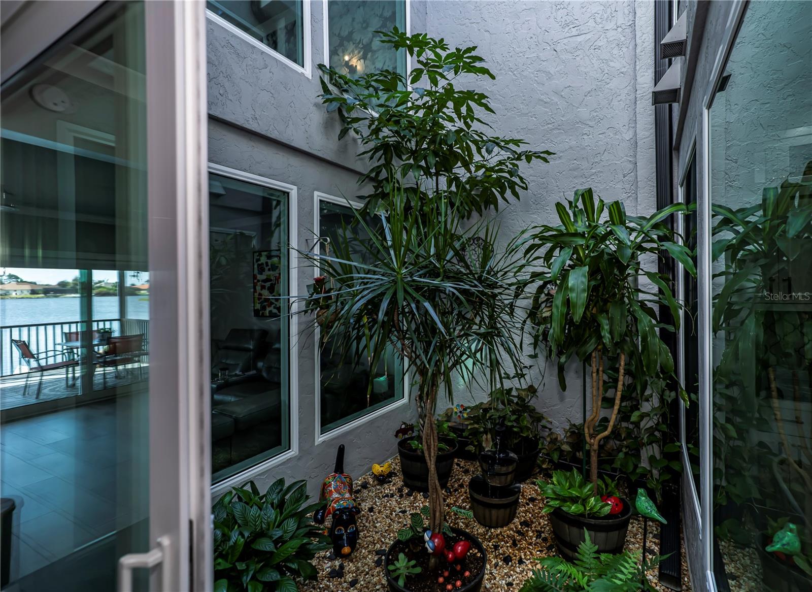 LAKE SUZY VILLAS - Residential