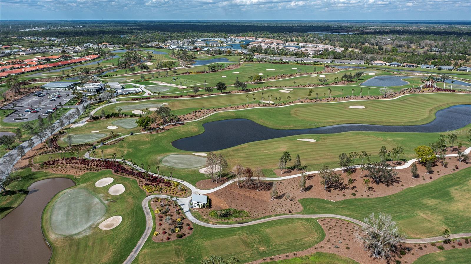 LAKE SUZY VILLAS - Residential