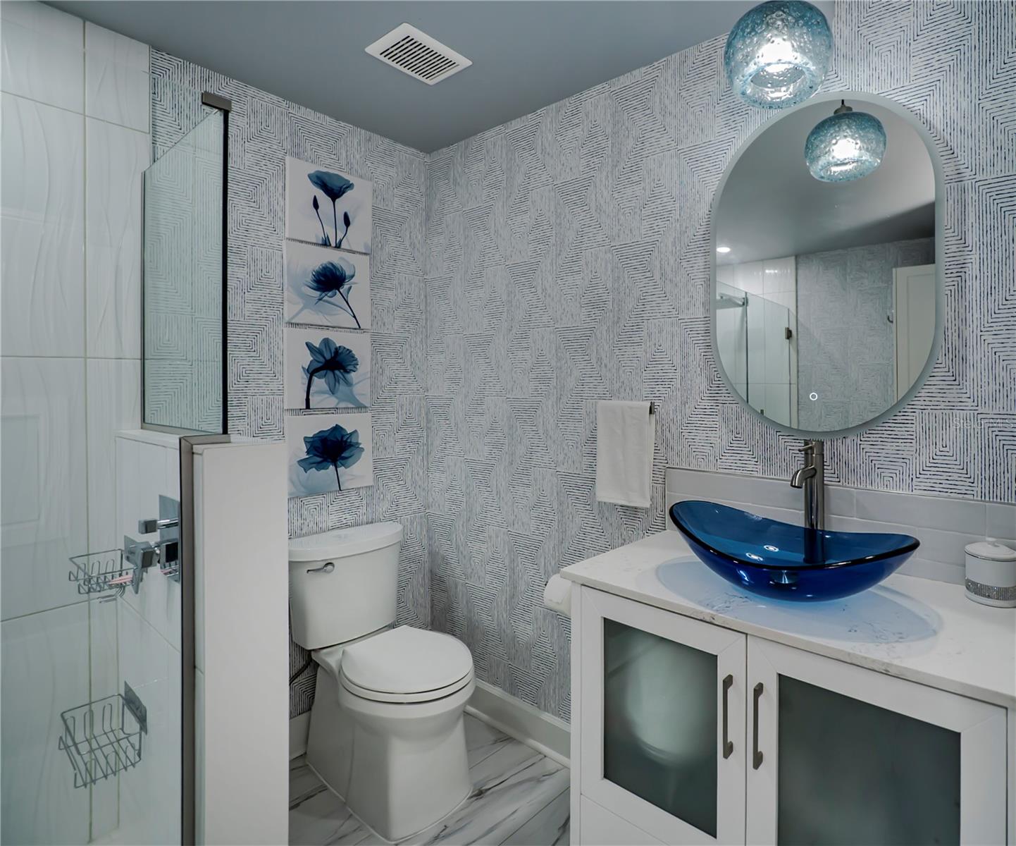 LAKE SUZY VILLAS - Residential