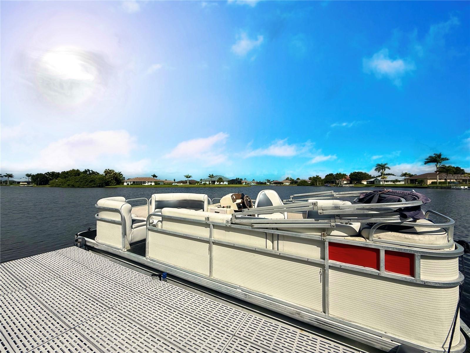 LAKE SUZY VILLAS - Residential