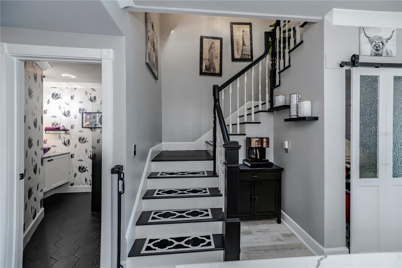 LAKE SUZY VILLAS - Residential