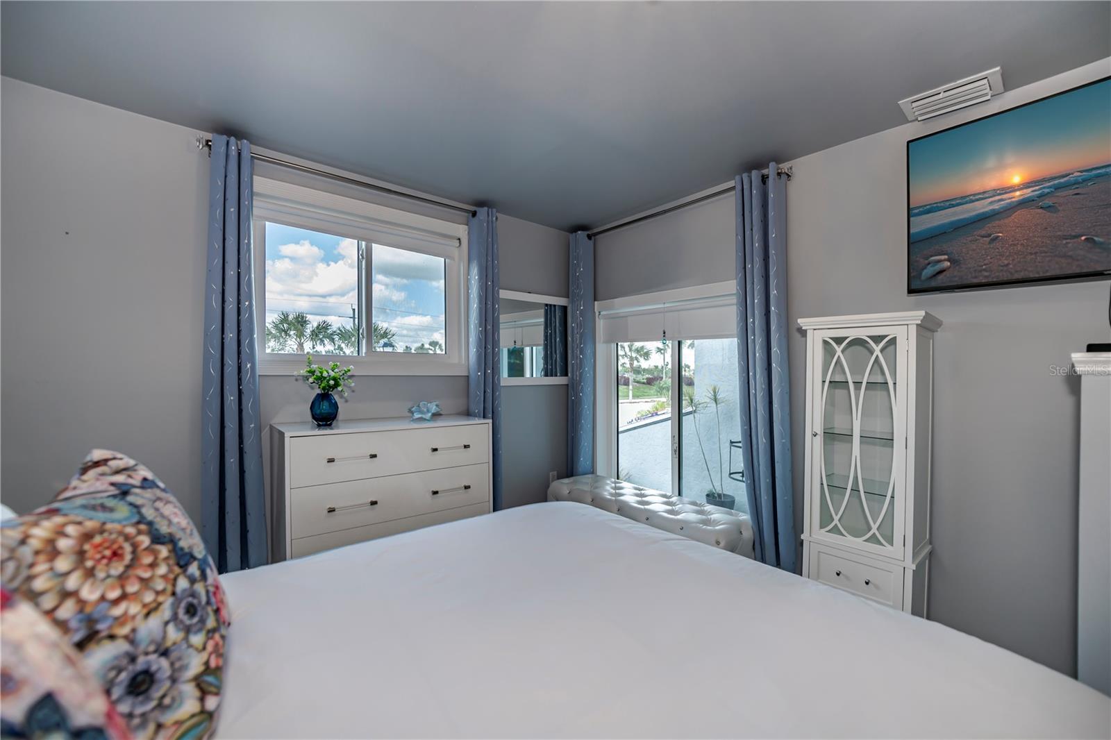 LAKE SUZY VILLAS - Residential