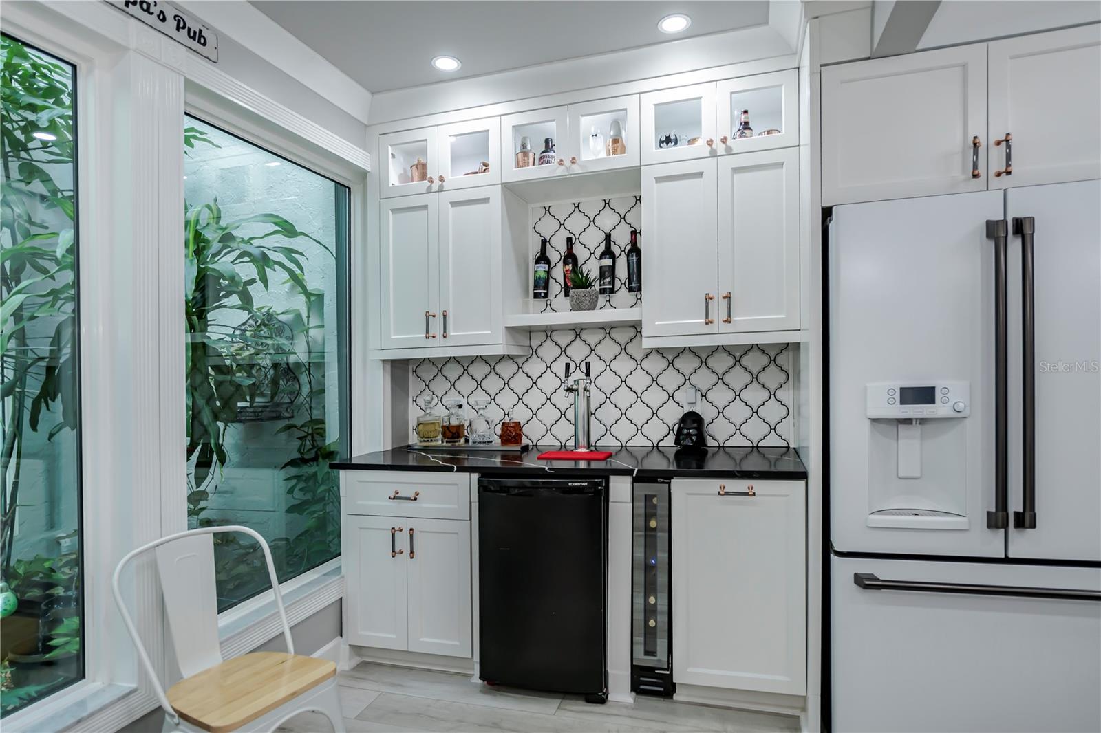 LAKE SUZY VILLAS - Residential