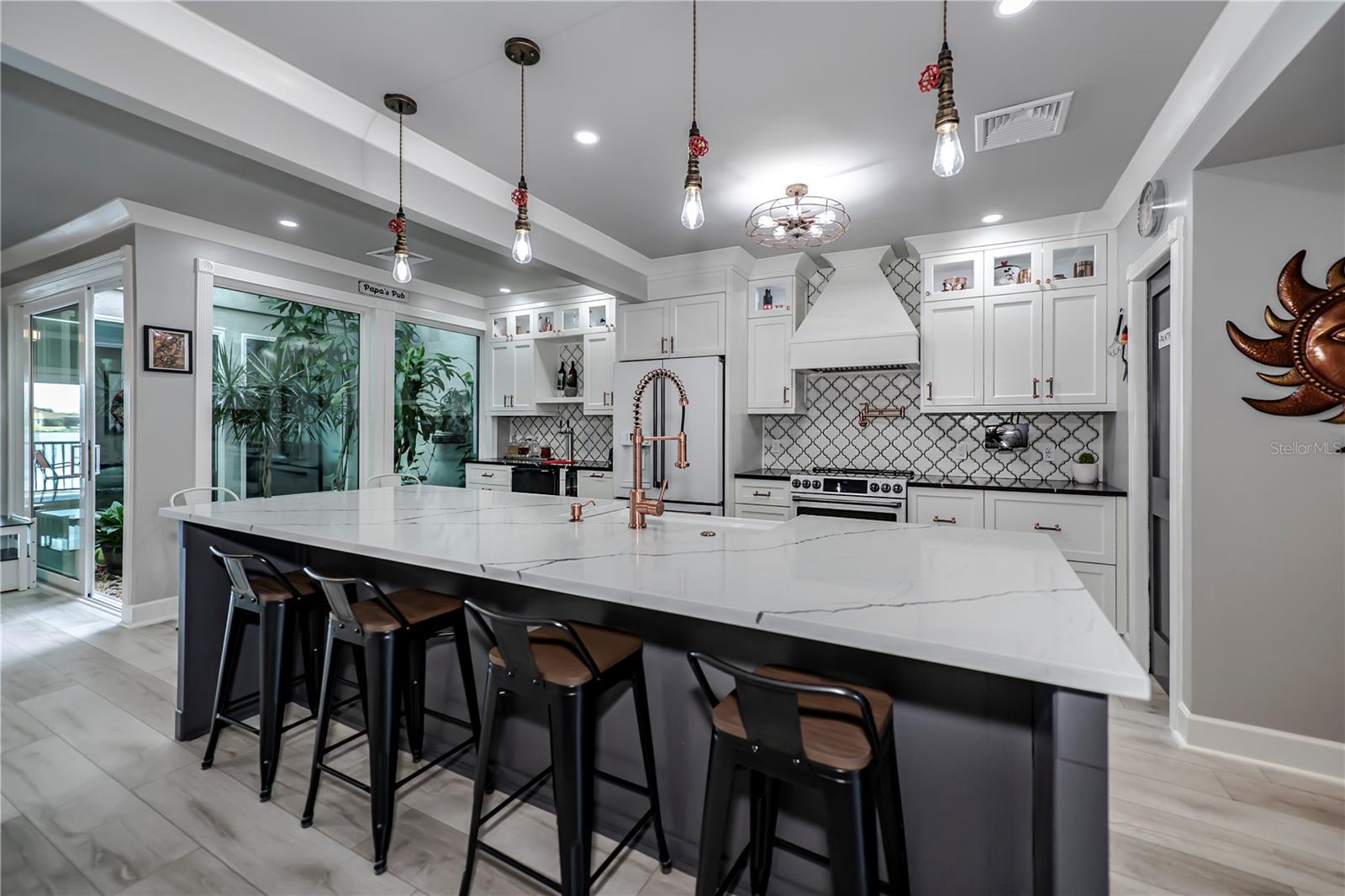 LAKE SUZY VILLAS - Residential