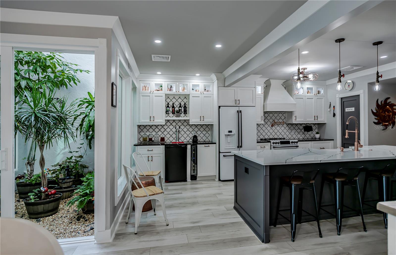 LAKE SUZY VILLAS - Residential