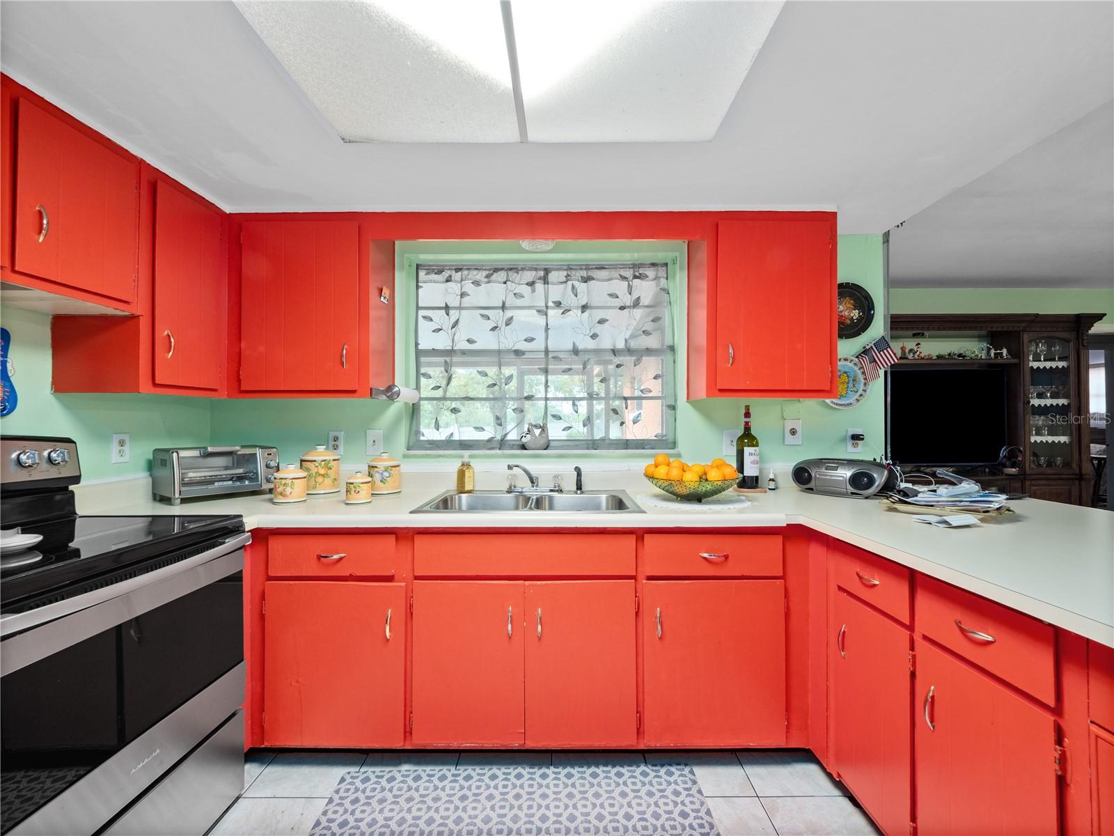 LAKE CANE ESTATES - Residential