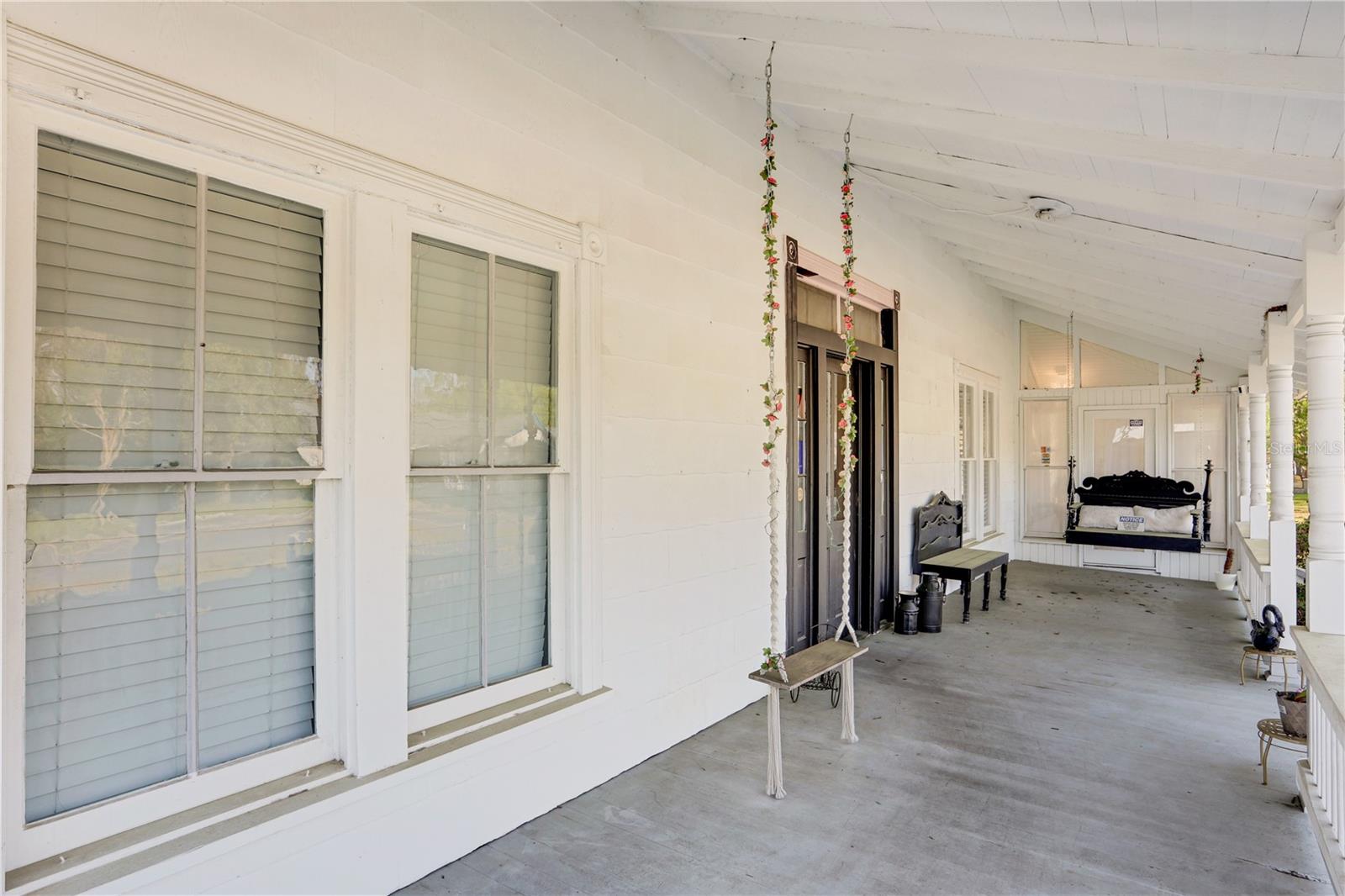 18741 HIGH SPRINGS MAIN STREET