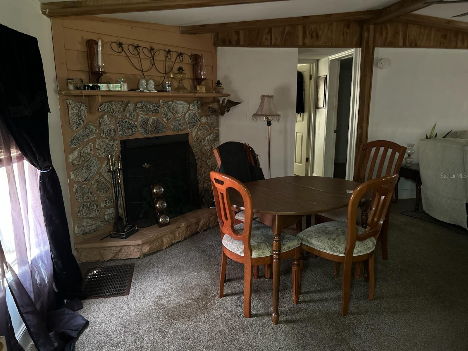 HOLIDAY ACRES UNIT 02 - Residential