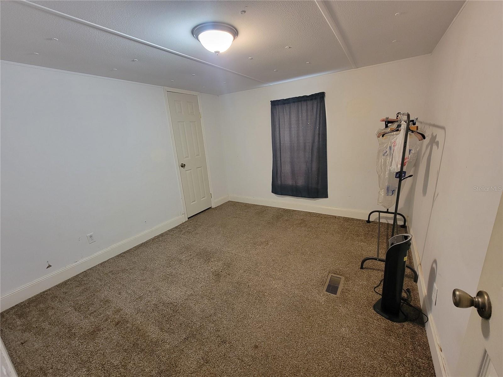 HOLIDAY ACRES UNIT 02 - Residential