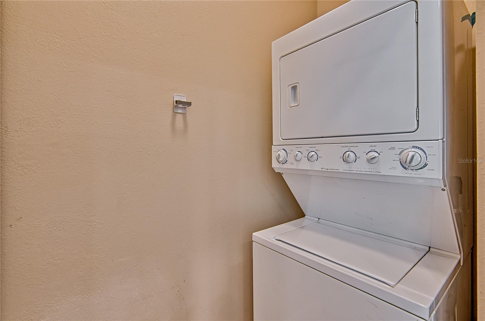 LIONSGATE CONDO - Residential