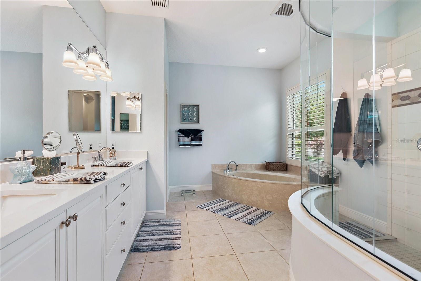 LAKEWOOD RANCH COUNTRY CLUB VILLAGE EE 3A-3C - Residential