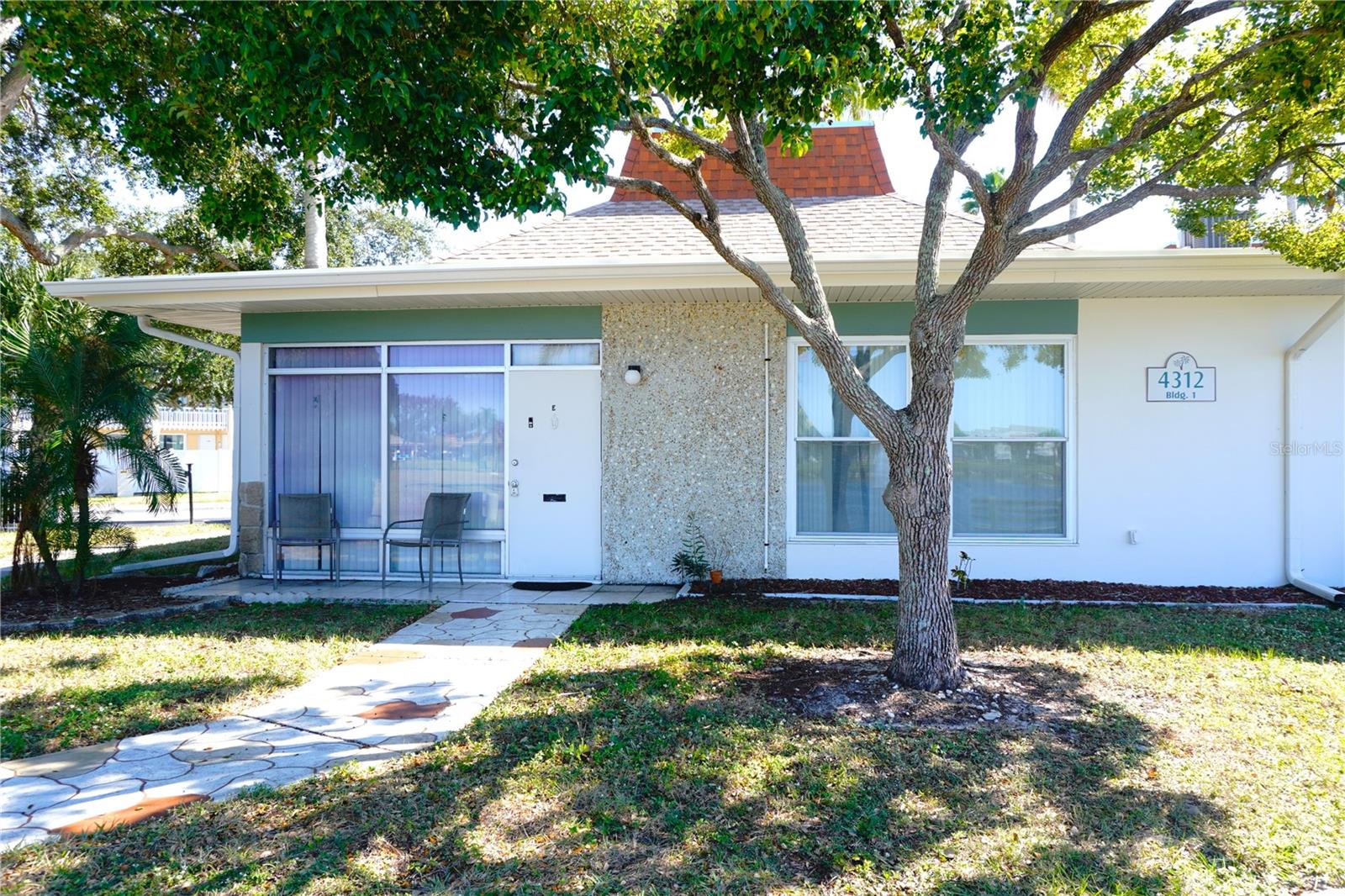 TAHITIAN GARDENS CONDO - Residential