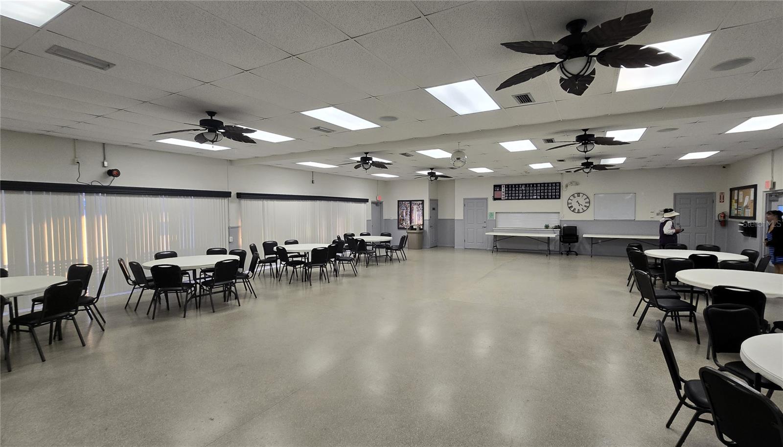 TAHITIAN GARDENS CONDO - Residential