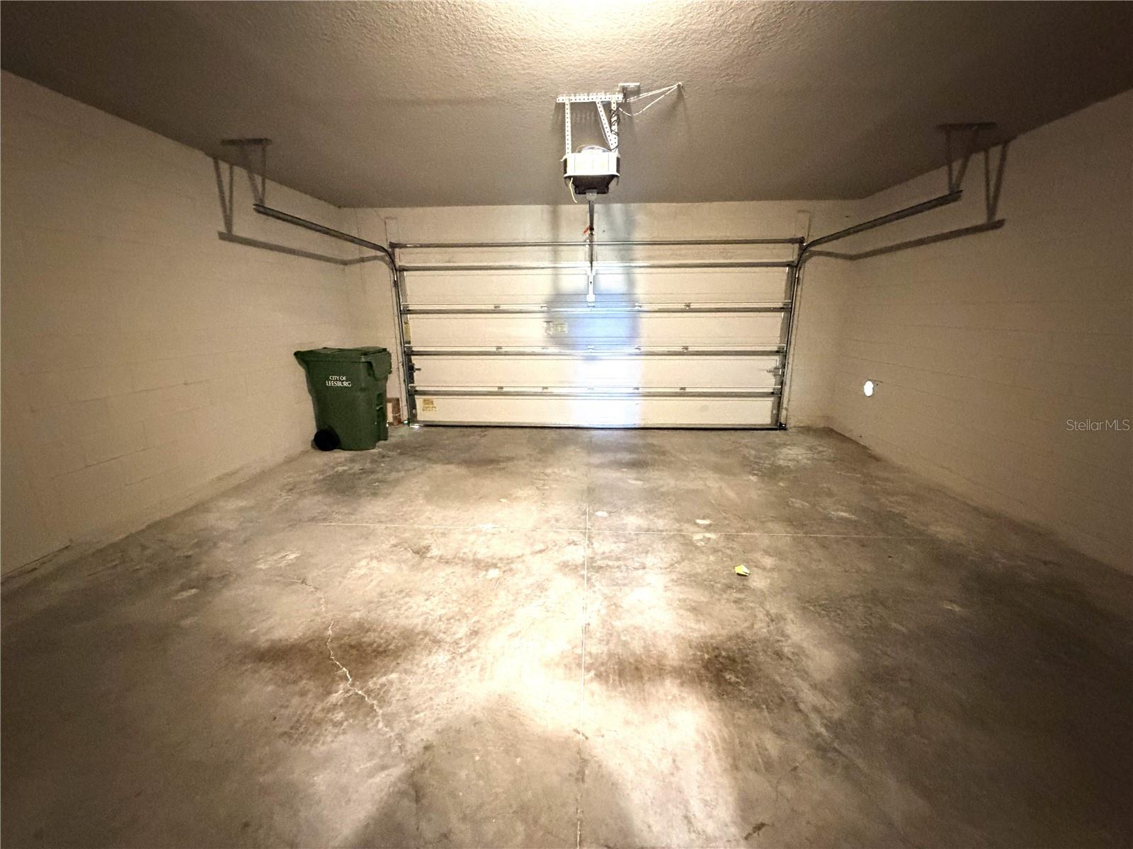 LAKE DENHAM ESTATES - Residential