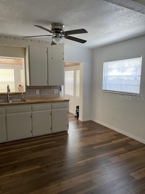 SIR-LEE HEIGHTS - Residential Lease