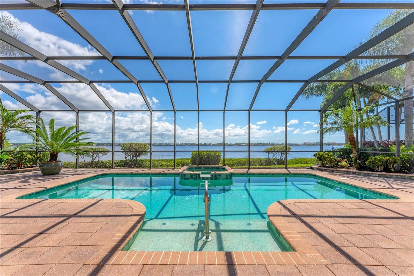 ISLAND AT RIVIERA DUNES - Residential
