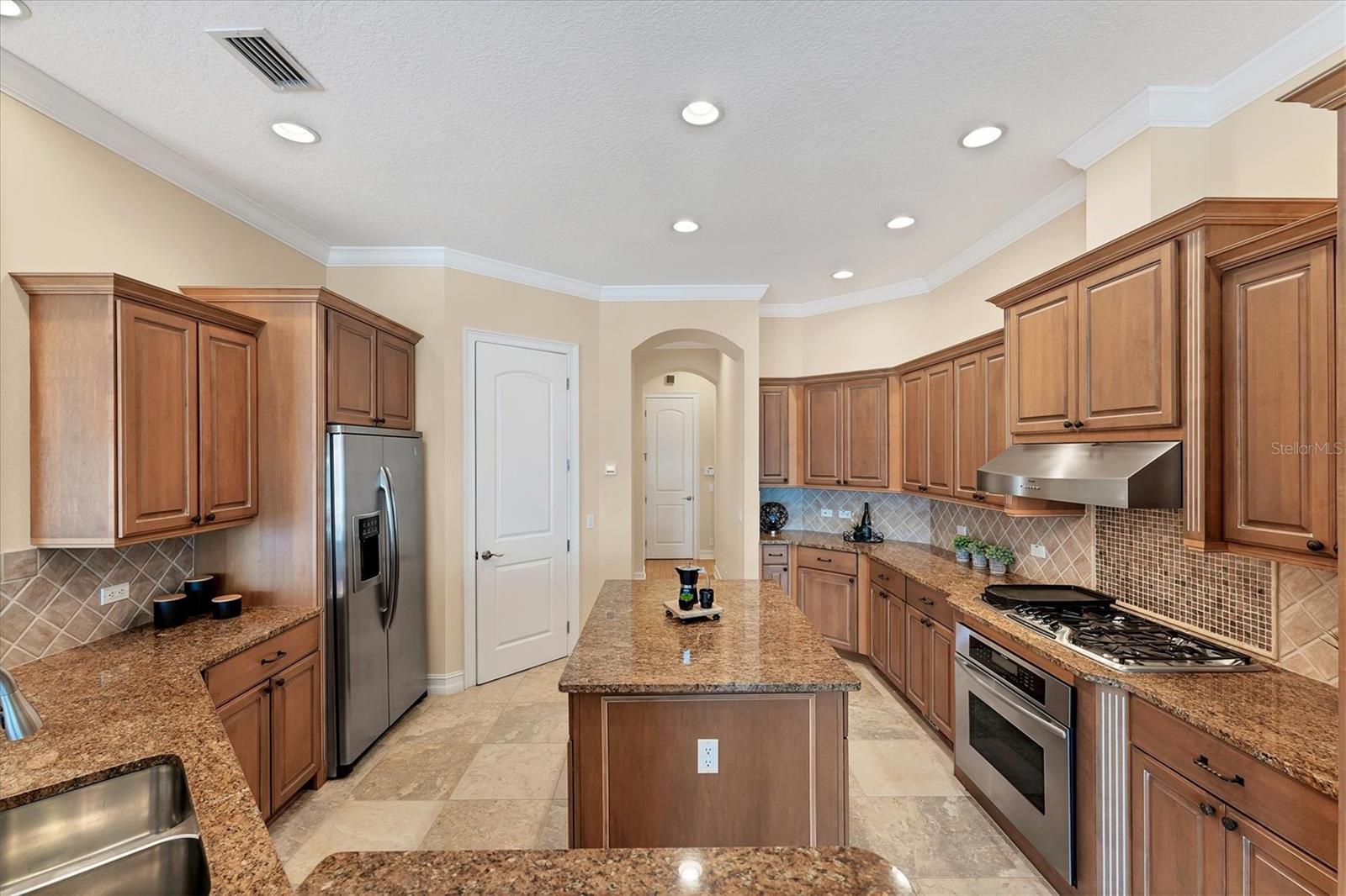 ISLAND AT RIVIERA DUNES - Residential