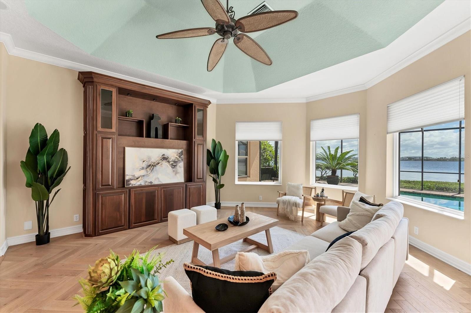 ISLAND AT RIVIERA DUNES - Residential