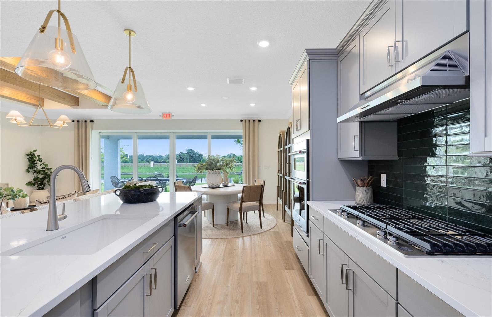 WILLOW RIDGE - Residential