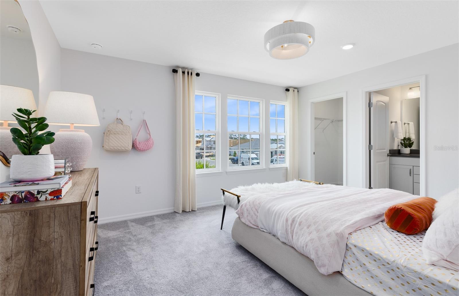 WILLOW RIDGE - Residential