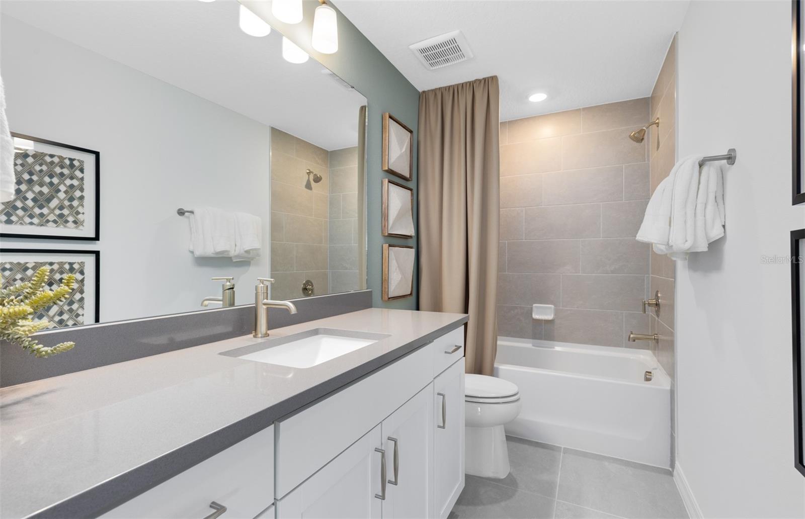 WILLOW RIDGE - Residential