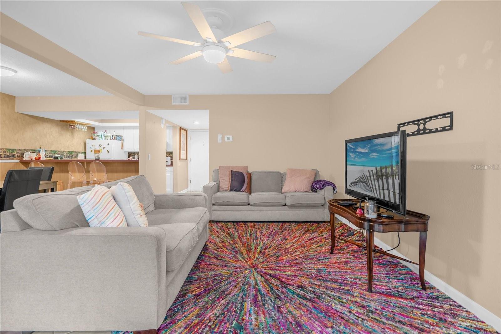 WINDHOVER CONDO - Residential