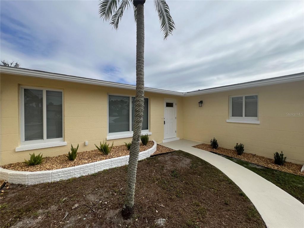 Photo of 421 Adams Court NW, Port Charlotte, FL 33952 (MLS # C7521564)