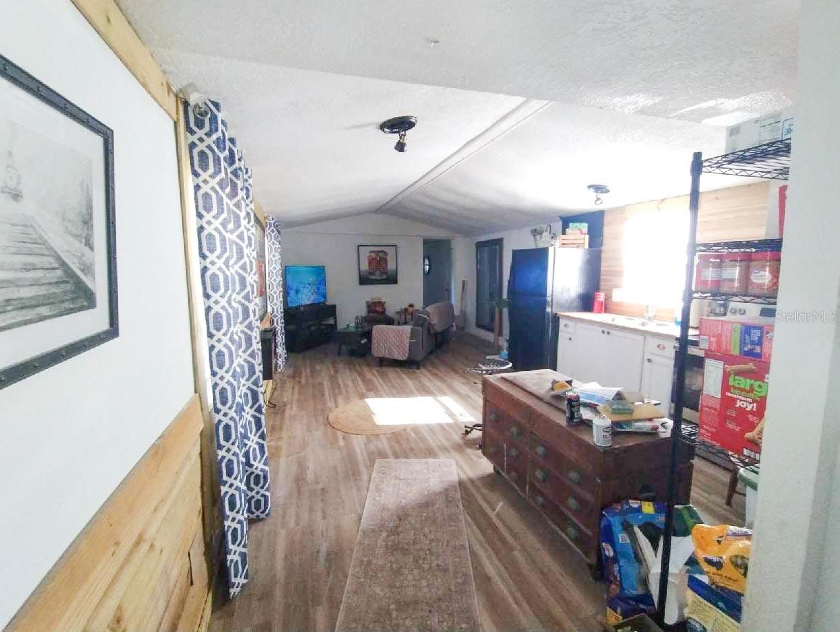 MOON LAKE ESTATES - Residential