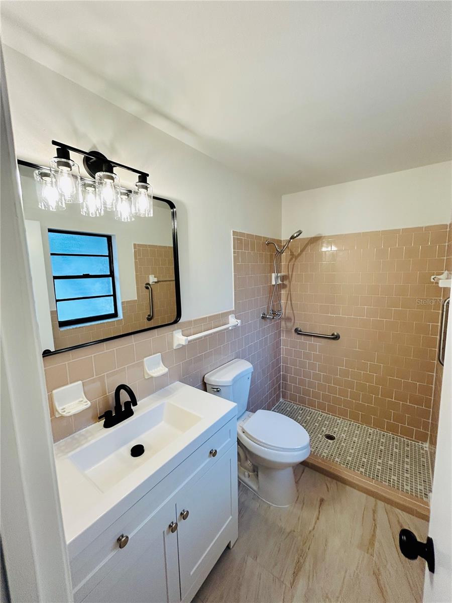 ROSEDALE MANOR - Residential