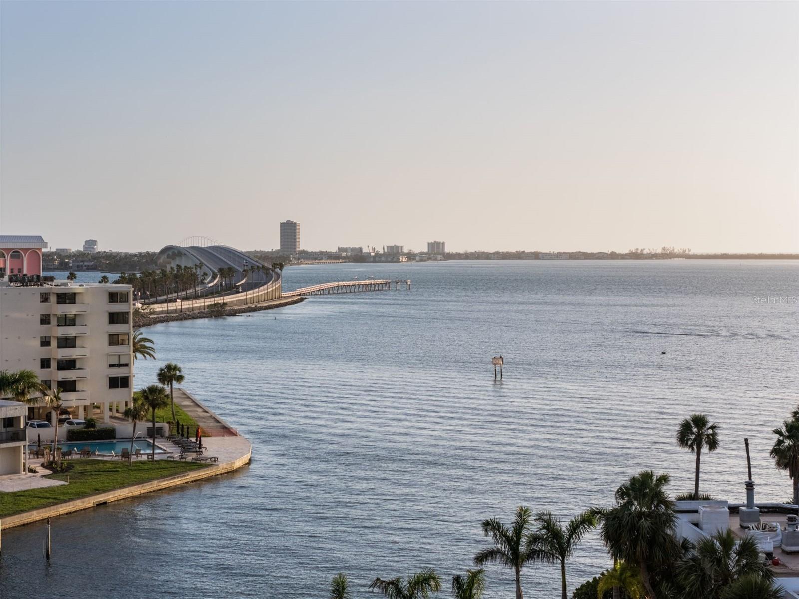 BAYSO SARASOTA CONDOMINIUM - Residential