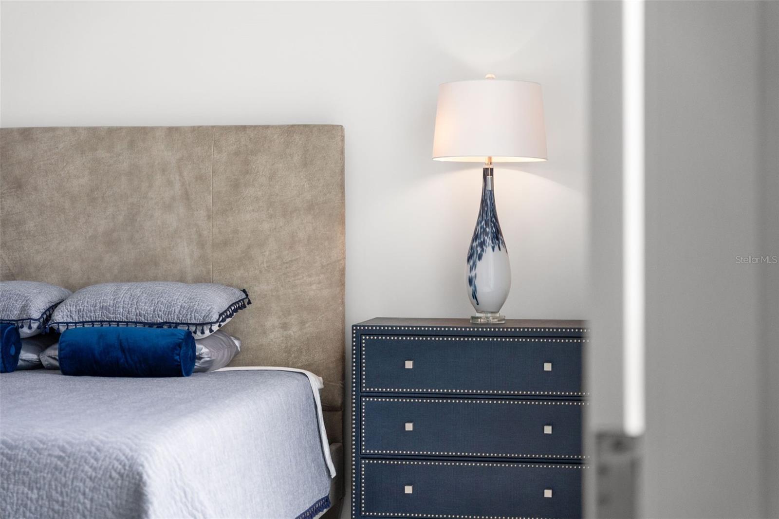 BAYSO SARASOTA CONDOMINIUM - Residential