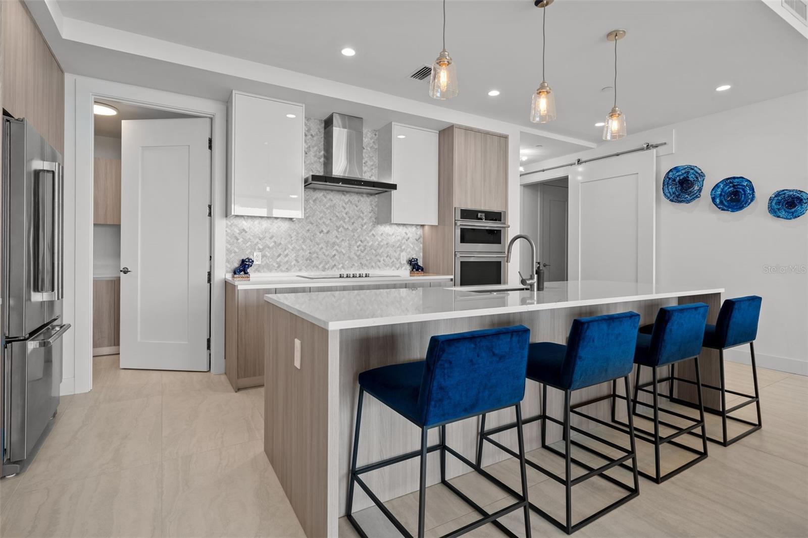 BAYSO SARASOTA CONDOMINIUM - Residential