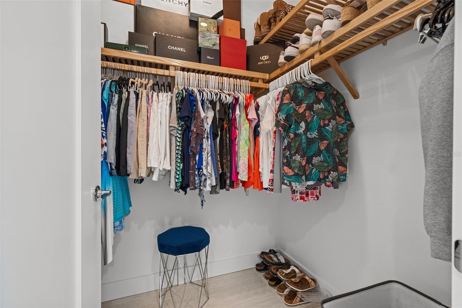 BAYSO SARASOTA CONDOMINIUM - Residential