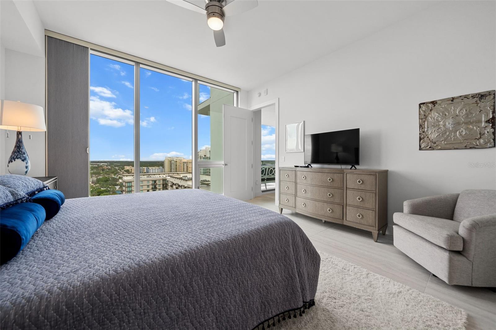 BAYSO SARASOTA CONDOMINIUM - Residential