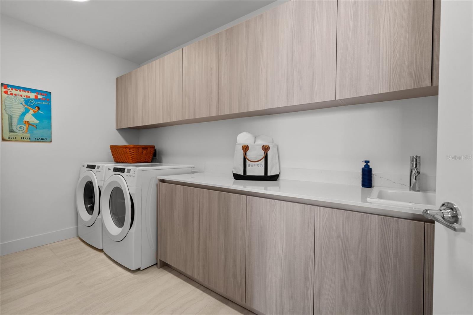 BAYSO SARASOTA CONDOMINIUM - Residential